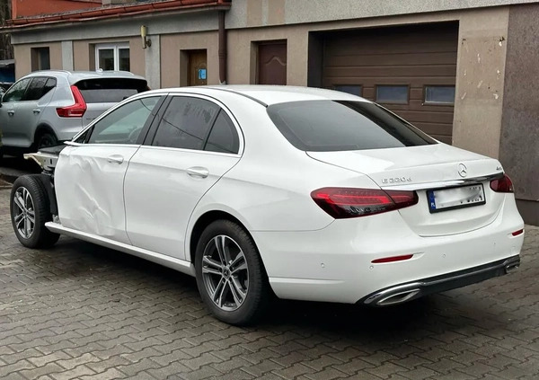 Mercedes-Benz Klasa E cena 114900 przebieg: 50000, rok produkcji 2021 z Borne Sulinowo małe 254